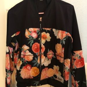 Skechers zip up jogging jacket